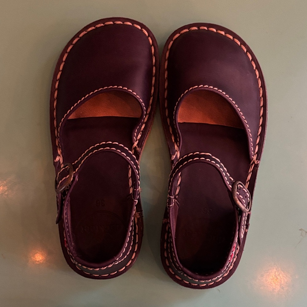 Duckfeet “Mols” Mary Jane size 36